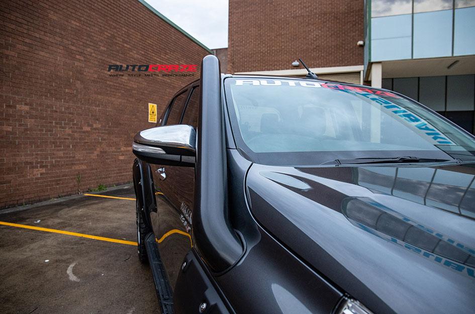 TOYOTA HILUX 4WD GD10 MATTE ANTHRACITE MILLED WITH BLACK LIP